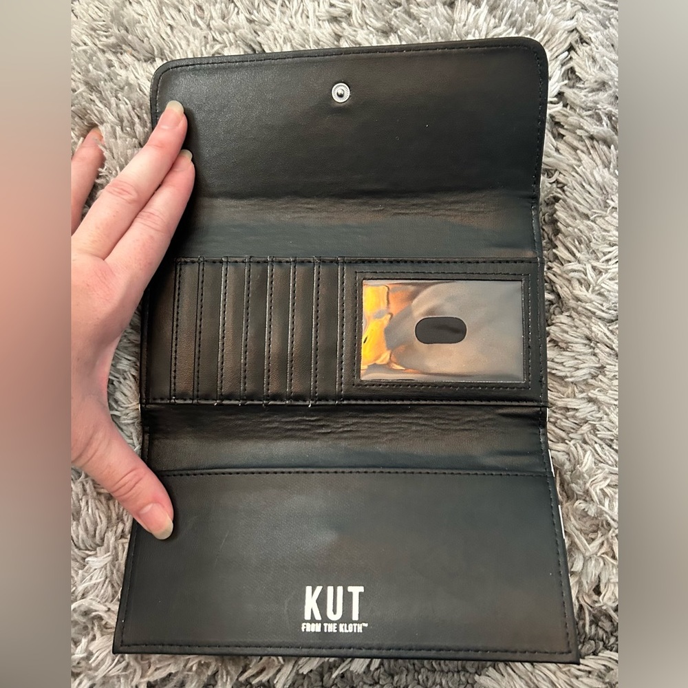 Striped Wallet - Picture 3 of 3